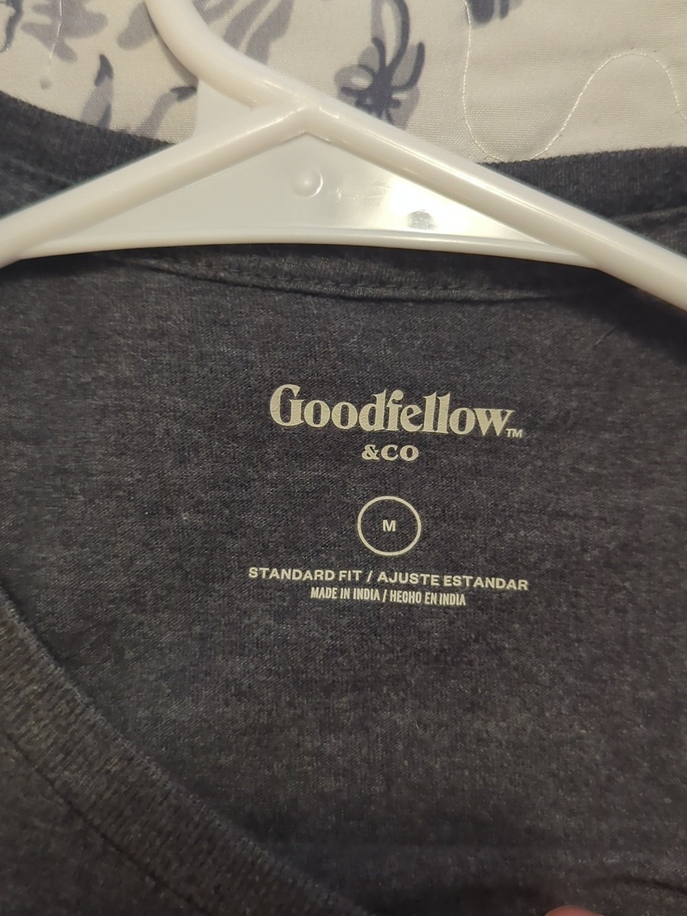 Men's Tees Goodfellow And Under Armour Medium - Picture 6 of 7